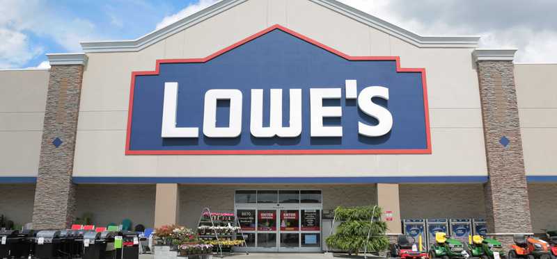 the closest lowe's department store